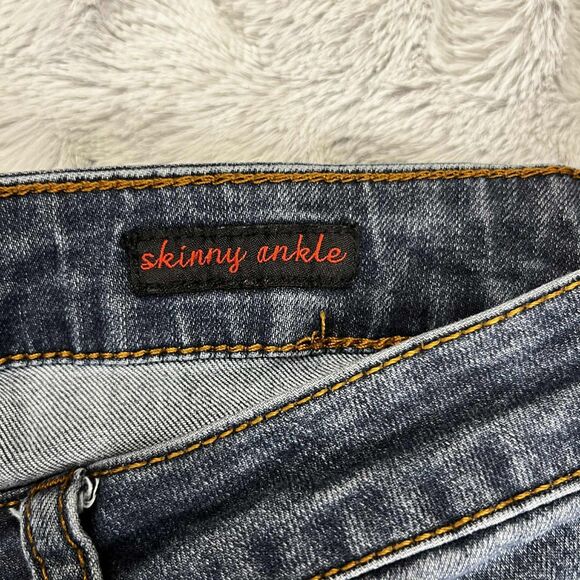 Earl Jeans Women 20W Skinny Ankle Blue Stretch Denim Zip Hem Mid Rise Faded Wash - Picture 6 of 11